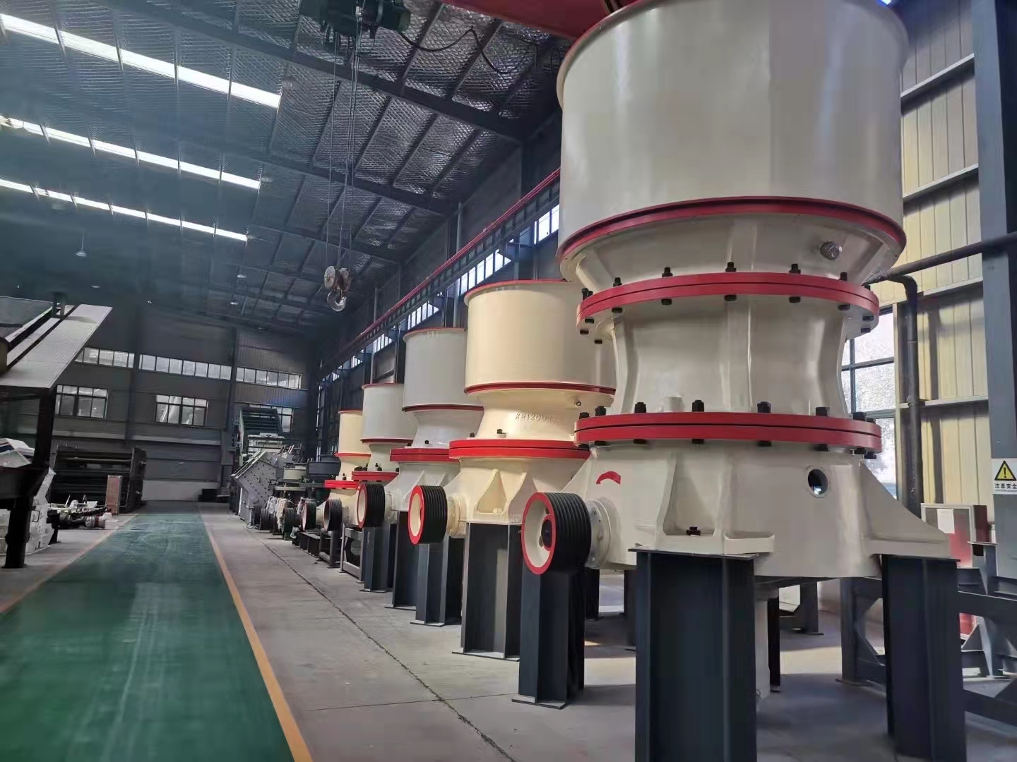 HST Hydraulic Cone Crusher